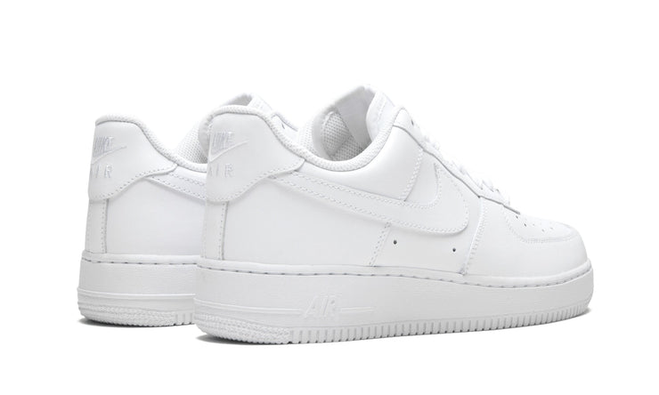 Air Force 1 Low 07 WMNS “White on White”